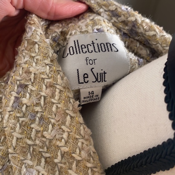 Collections for Le suit size 14 - Picture 2 of 5